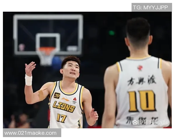 2020年CBA北京队与青岛队精彩对决比赛视频回顾与分析